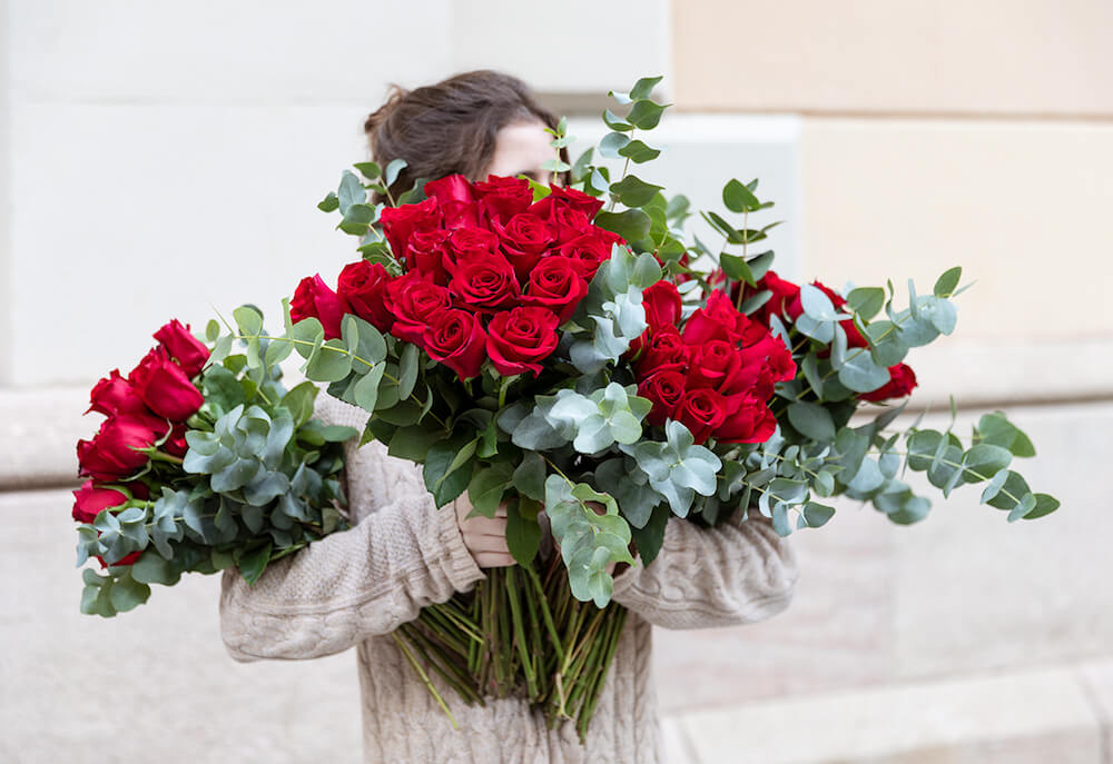 ramo de rosas rojas