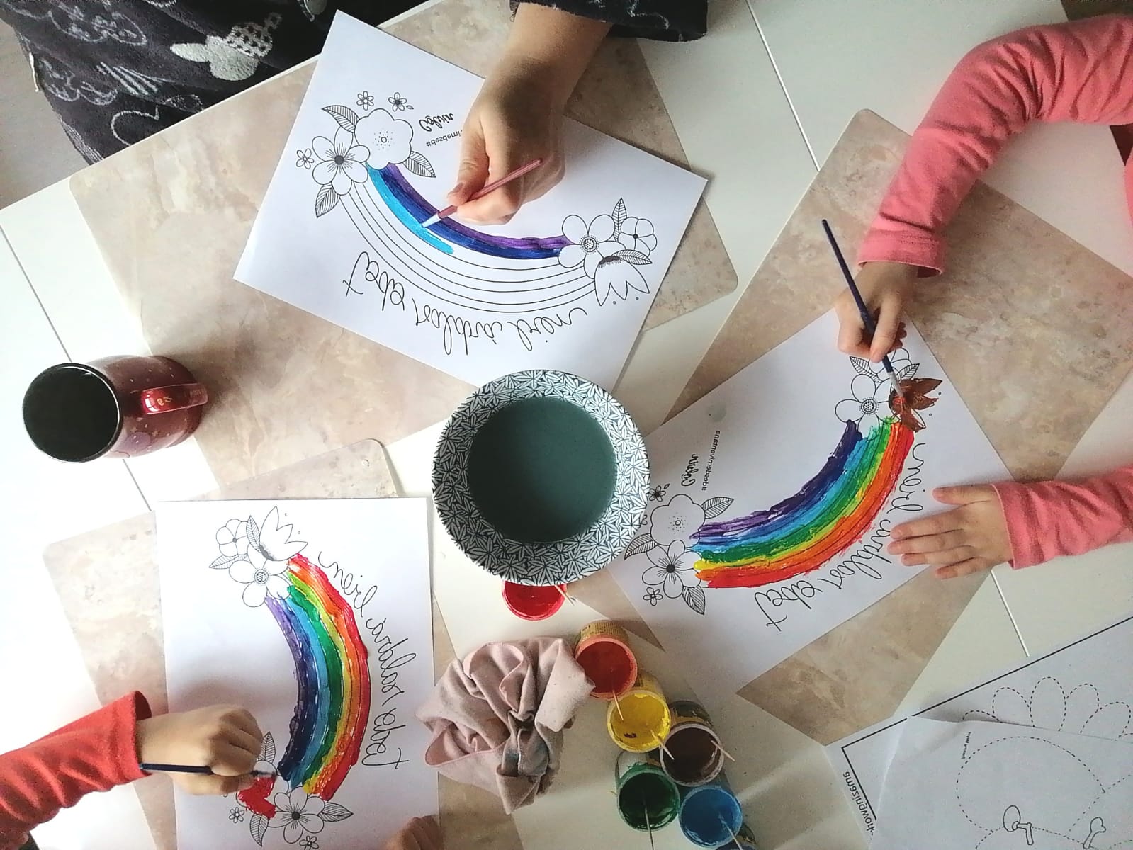 Dibujos para colorear en casa