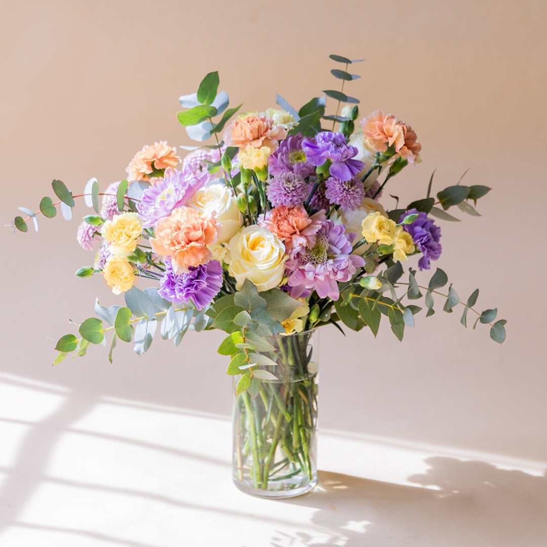 El Pastel - Ramo con flores crema