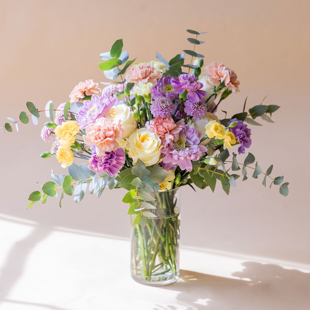 El Pastel - Ramo con flores crema