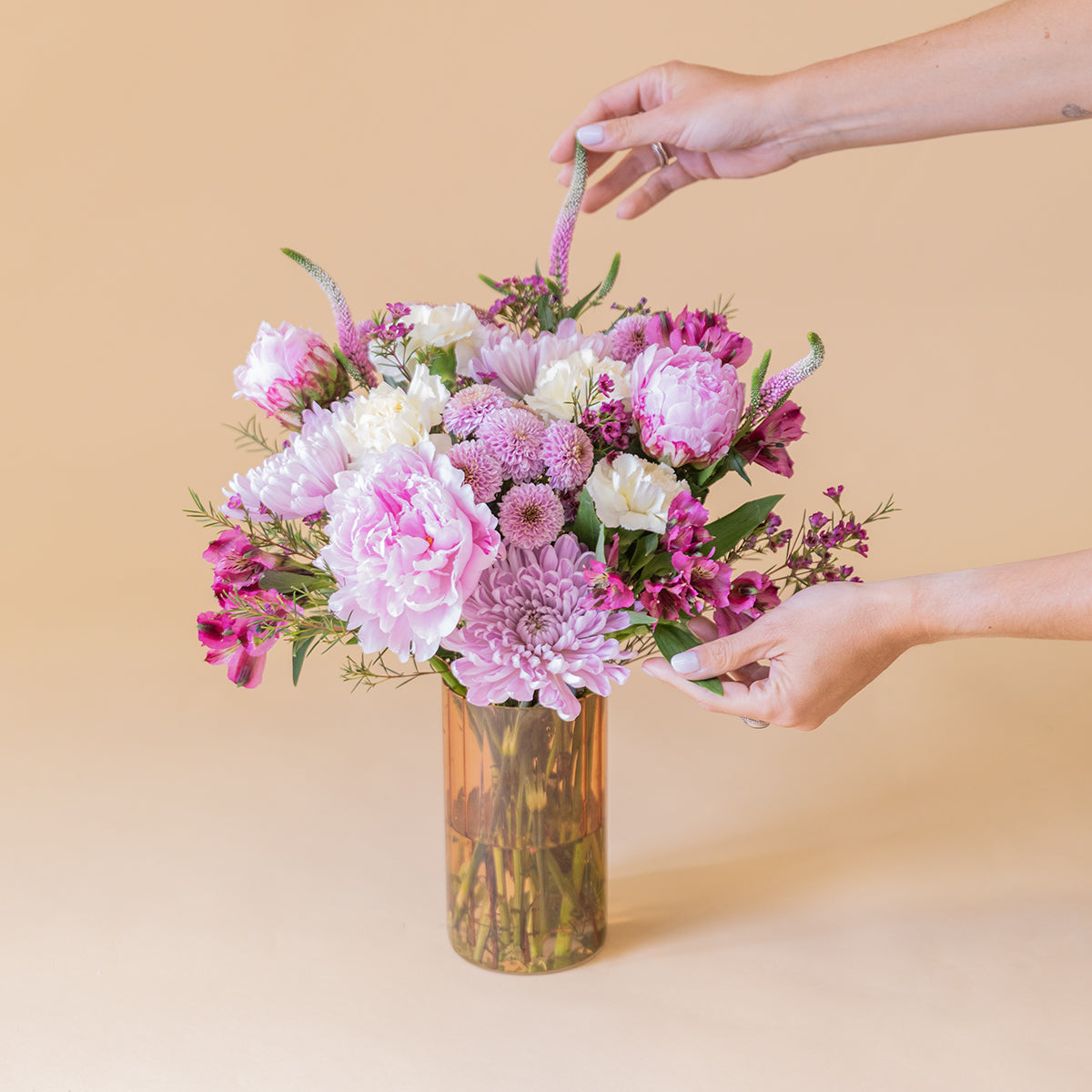 Enchanté - Ramo com Peónias Rosas