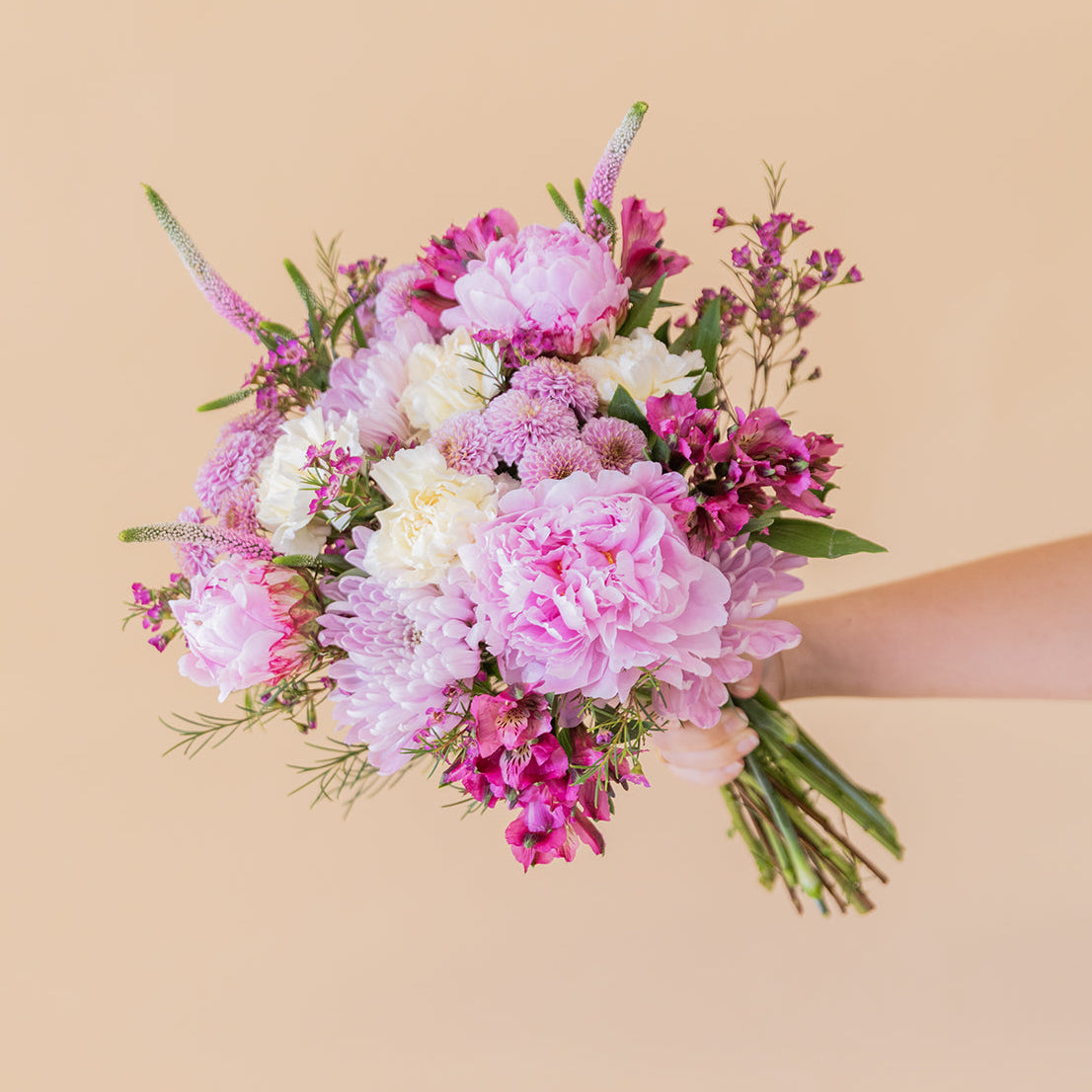 Enchanté - Ramo com Peónias Rosas