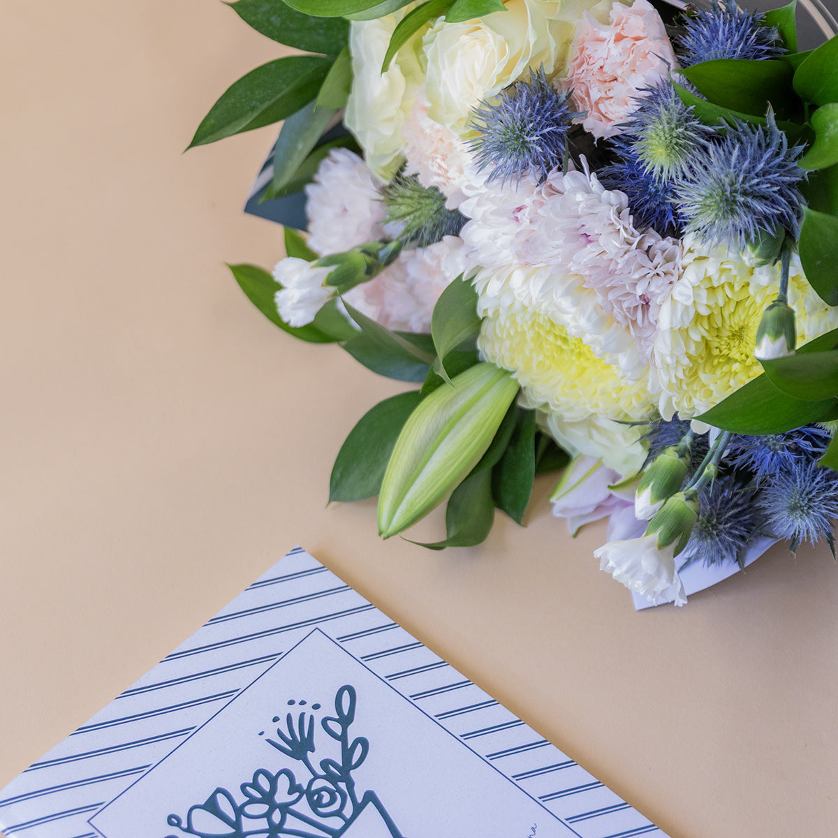 Con Cariño - Ramo de flores con libreta