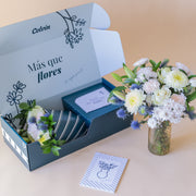 Con Cariño - Ramo de flores con libreta