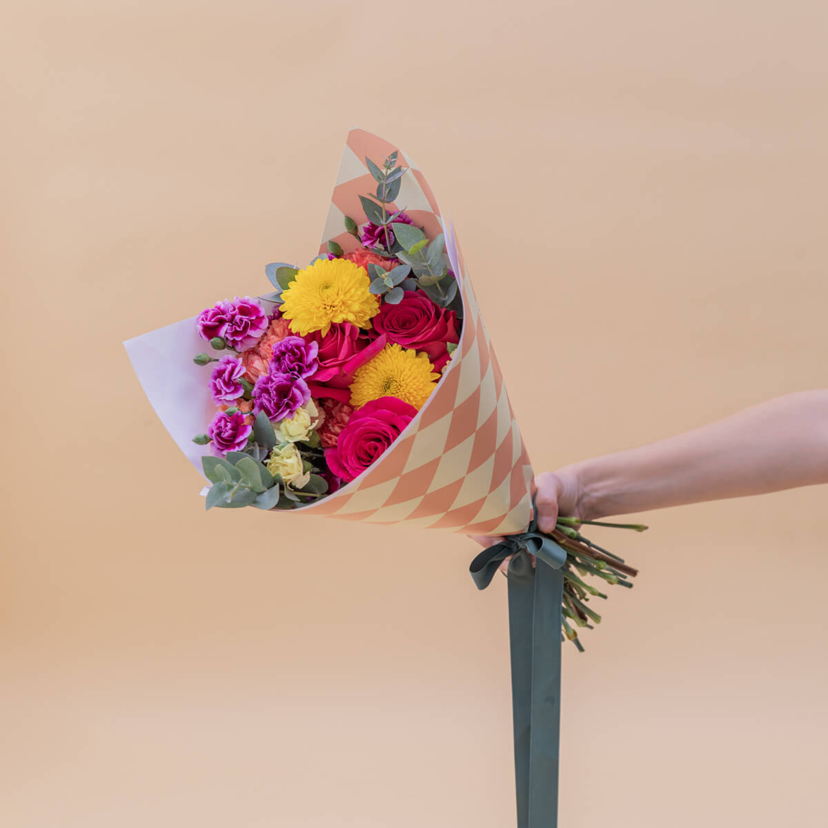 Feliz Cumple - Ramo de flores y kit de cumpleaños