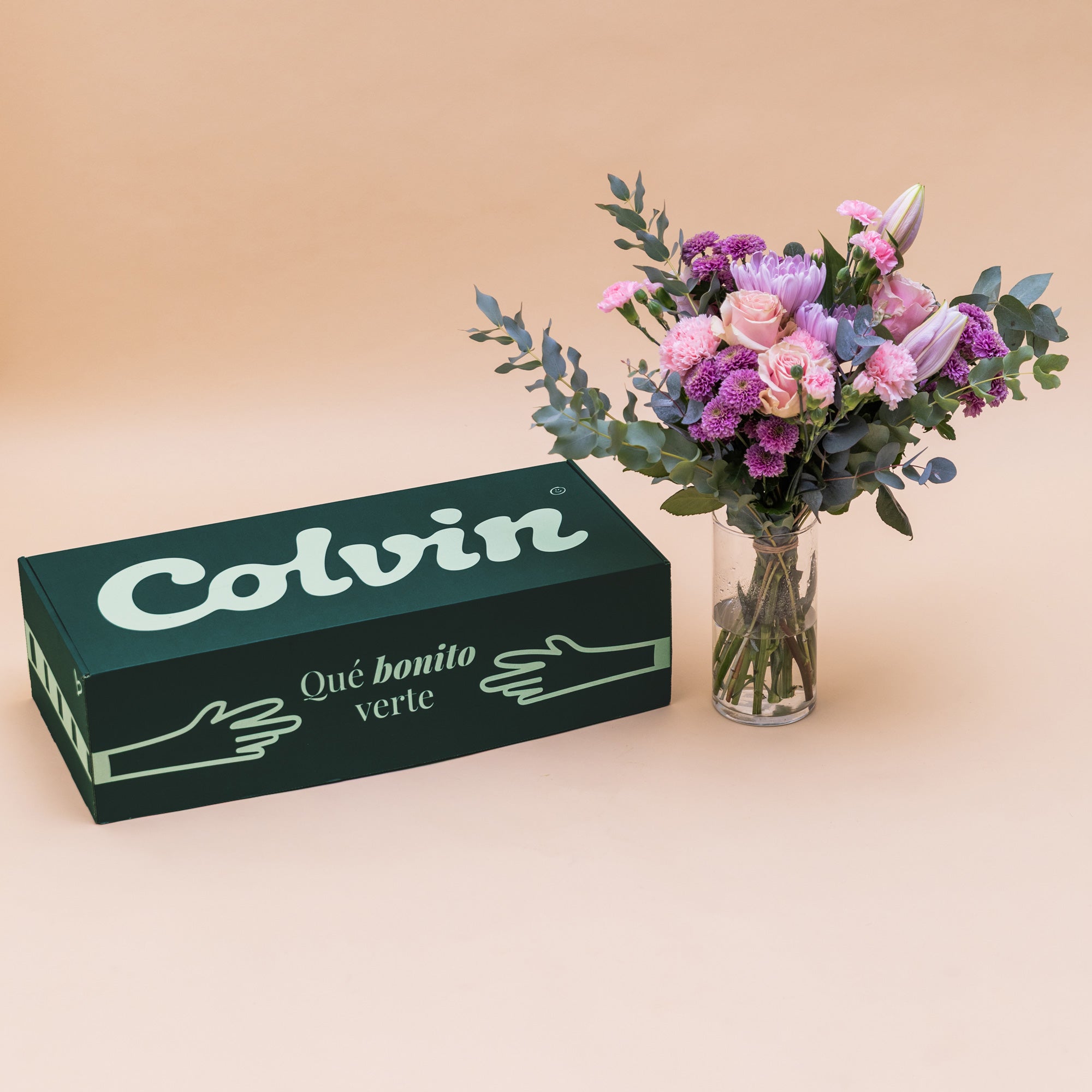 Para Ti, Amiga - Ramo de flores con detalles especiales