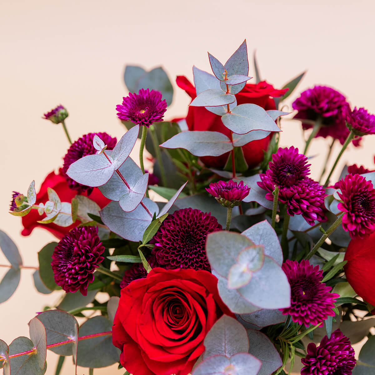 El Romántico - Arreglo con rosas rojas