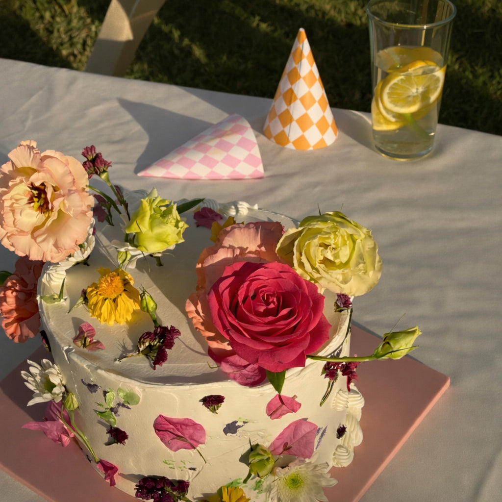 Feliz Cumple - Ramo de flores y kit de cumpleaños