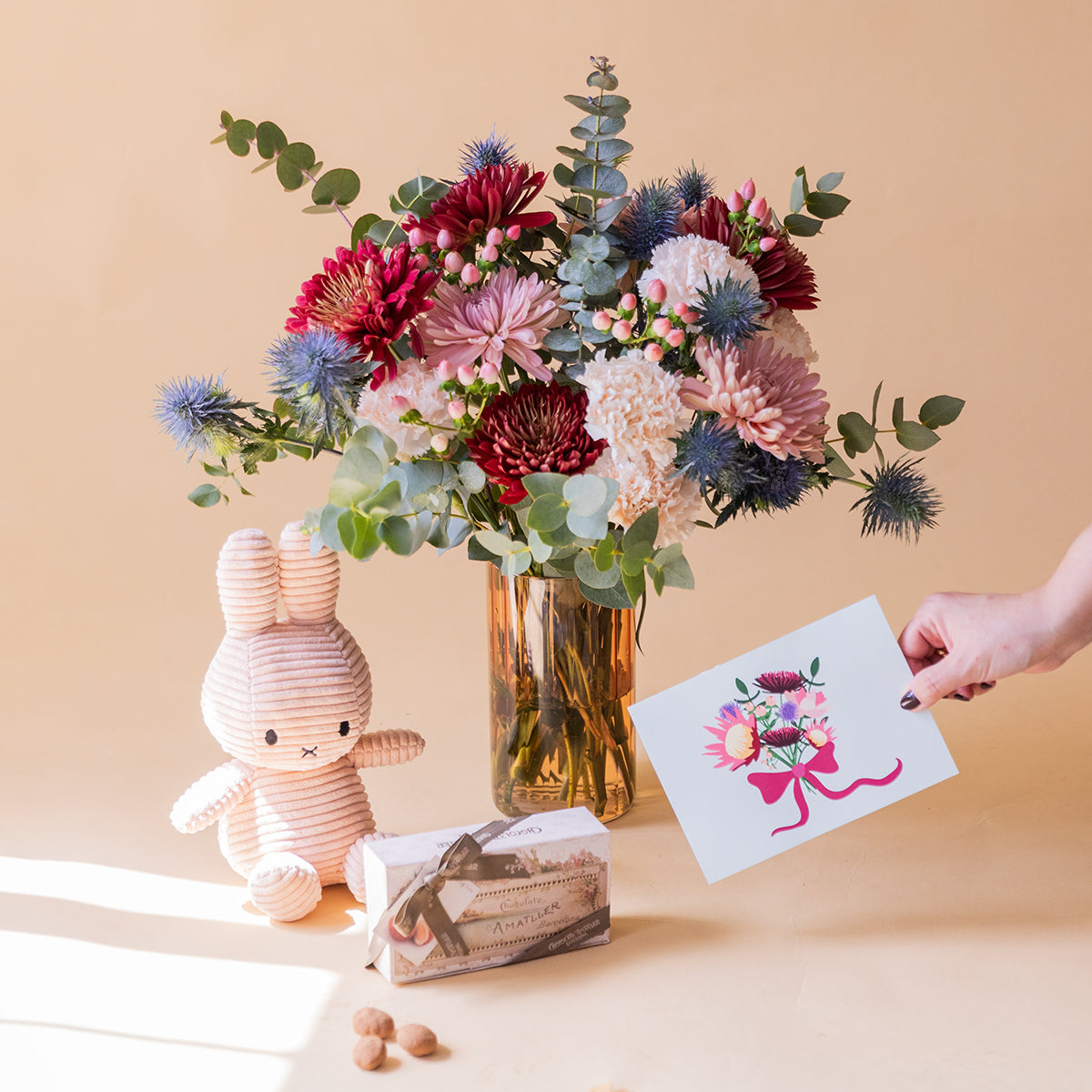 Ramo de Flores Azuis com Catanies e Cartão
