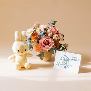 Arreglo de Rosas café con Peluche y Tarjeta