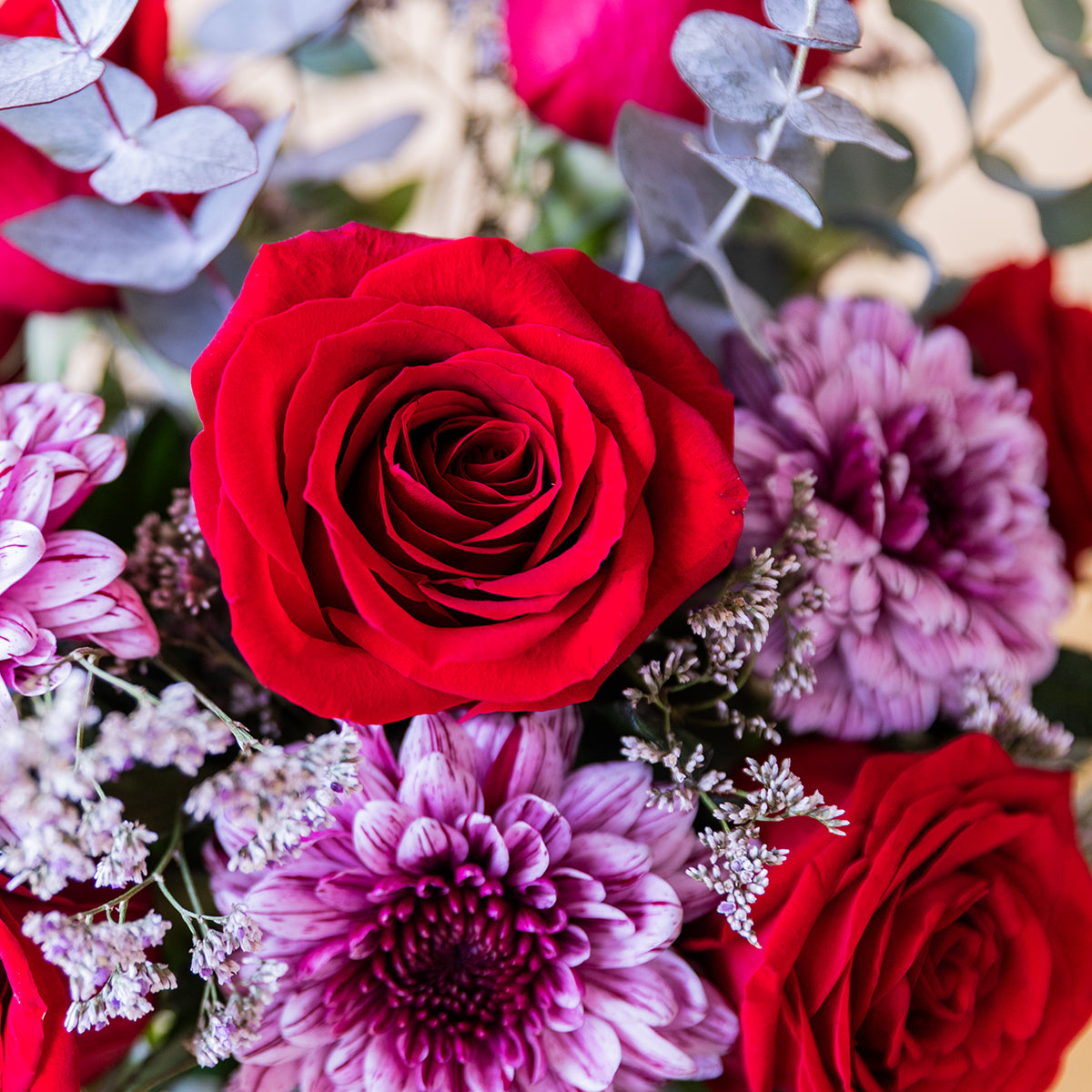 El Romántico - Arreglo con rosas rojas