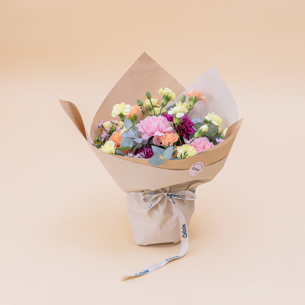 La Chispa - Arreglo con flores amarillas y naranjas