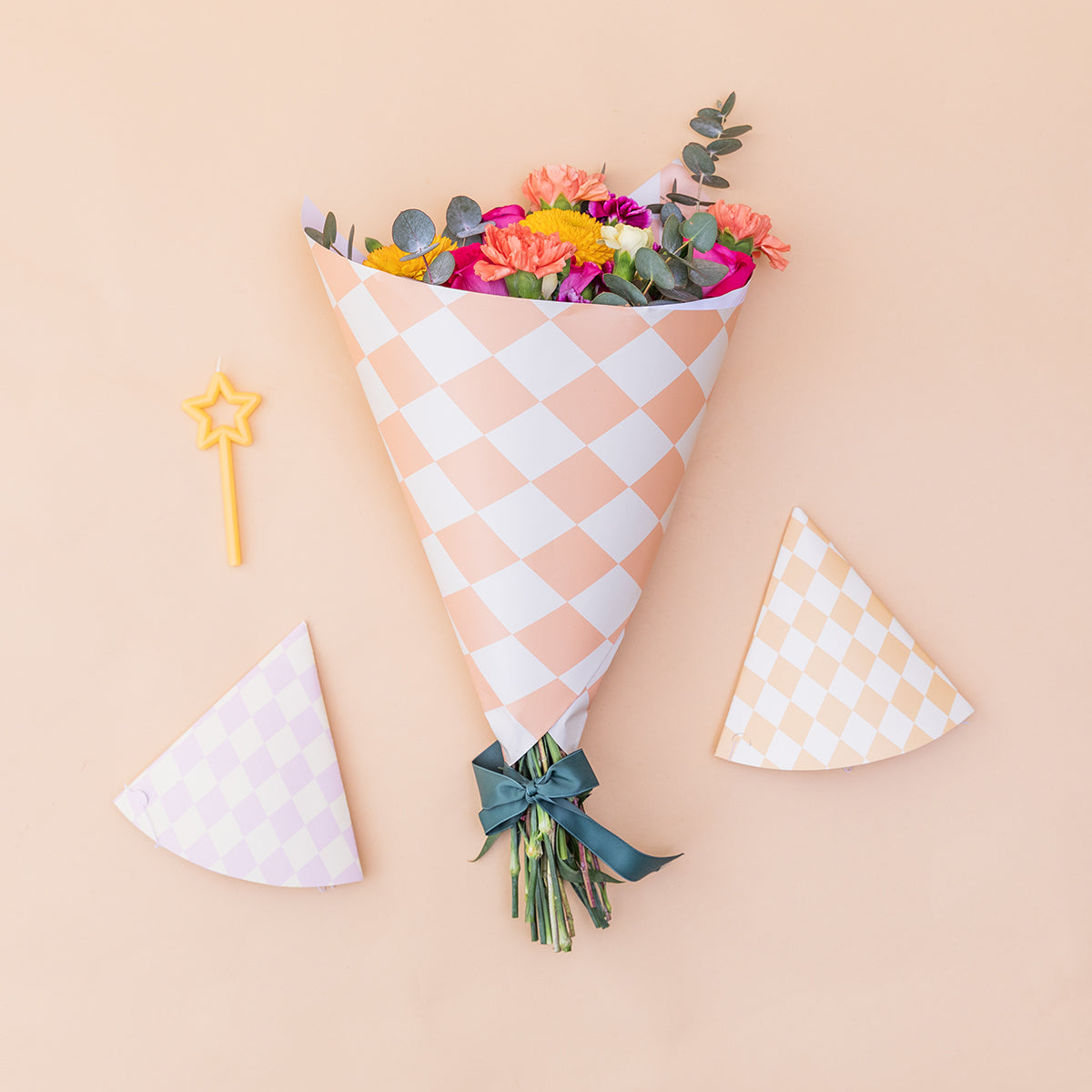 Feliz Cumple - Ramo de flores y kit de cumpleaños