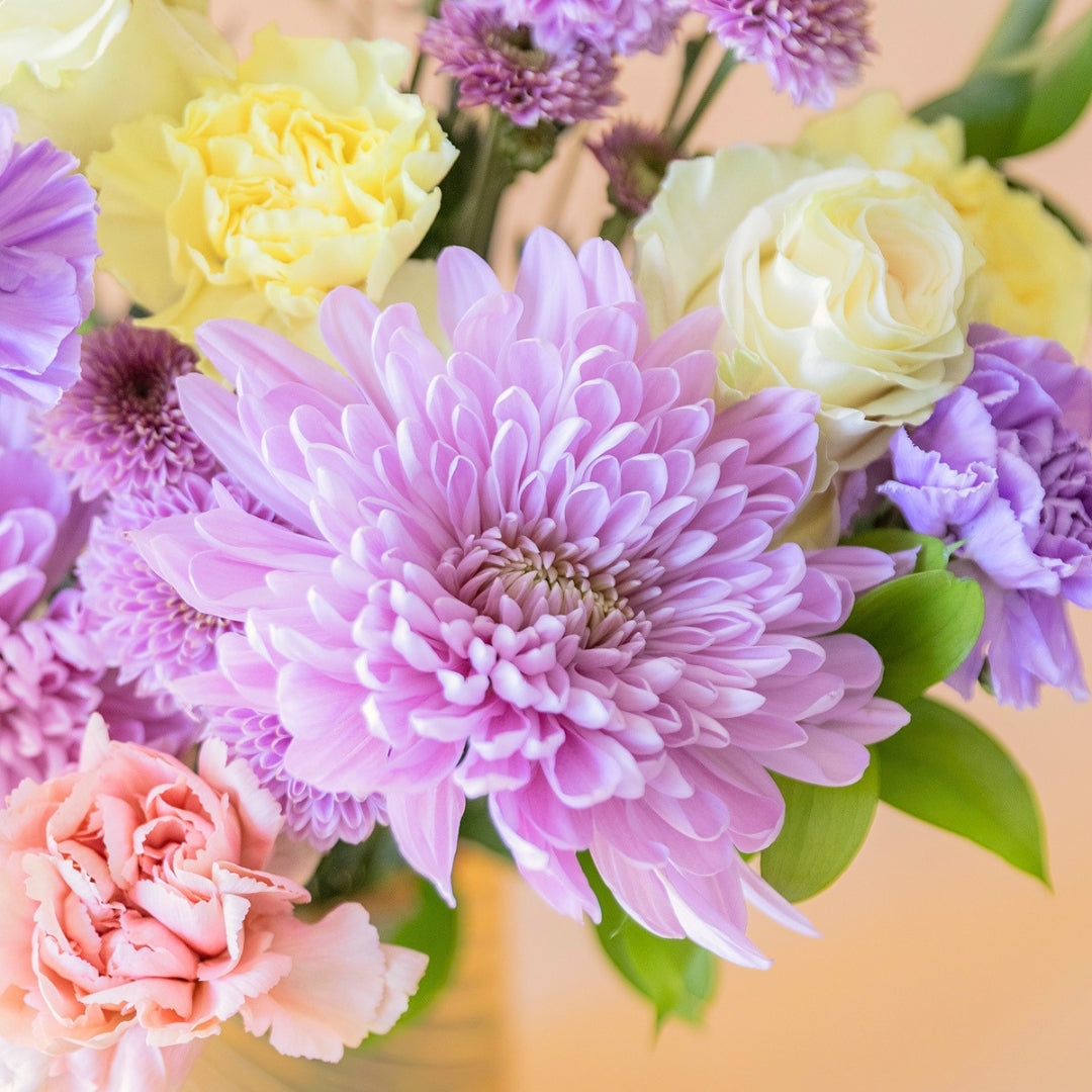 El Pastel - Ramo con flores crema