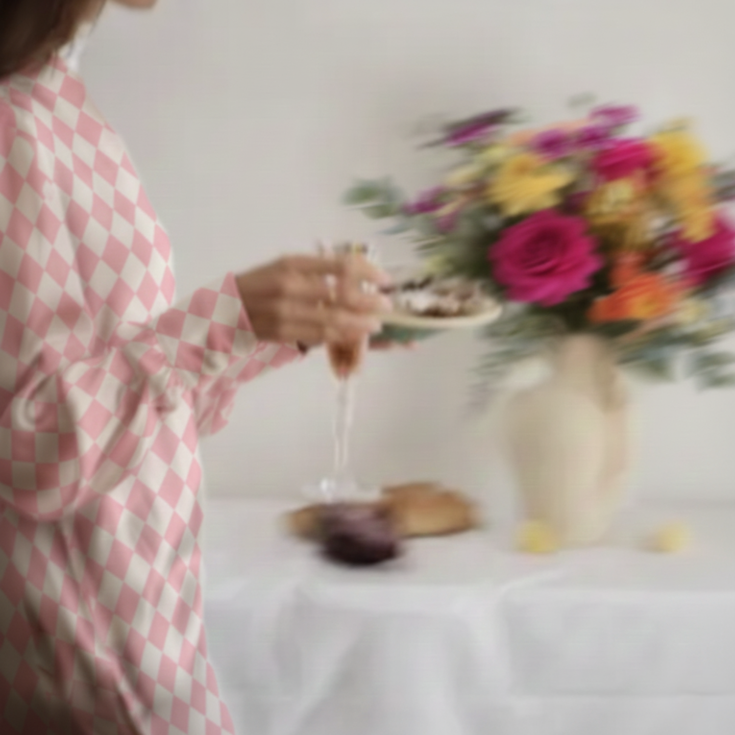 Feliz Aniversário - Bouquet de Flores e Kit de Aniversário