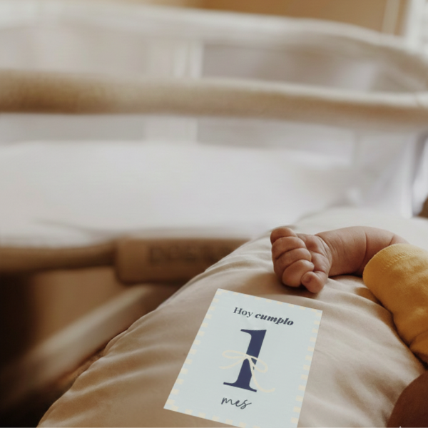 ¡Hola, Peque! - Ramo de flores con regalos para bebé