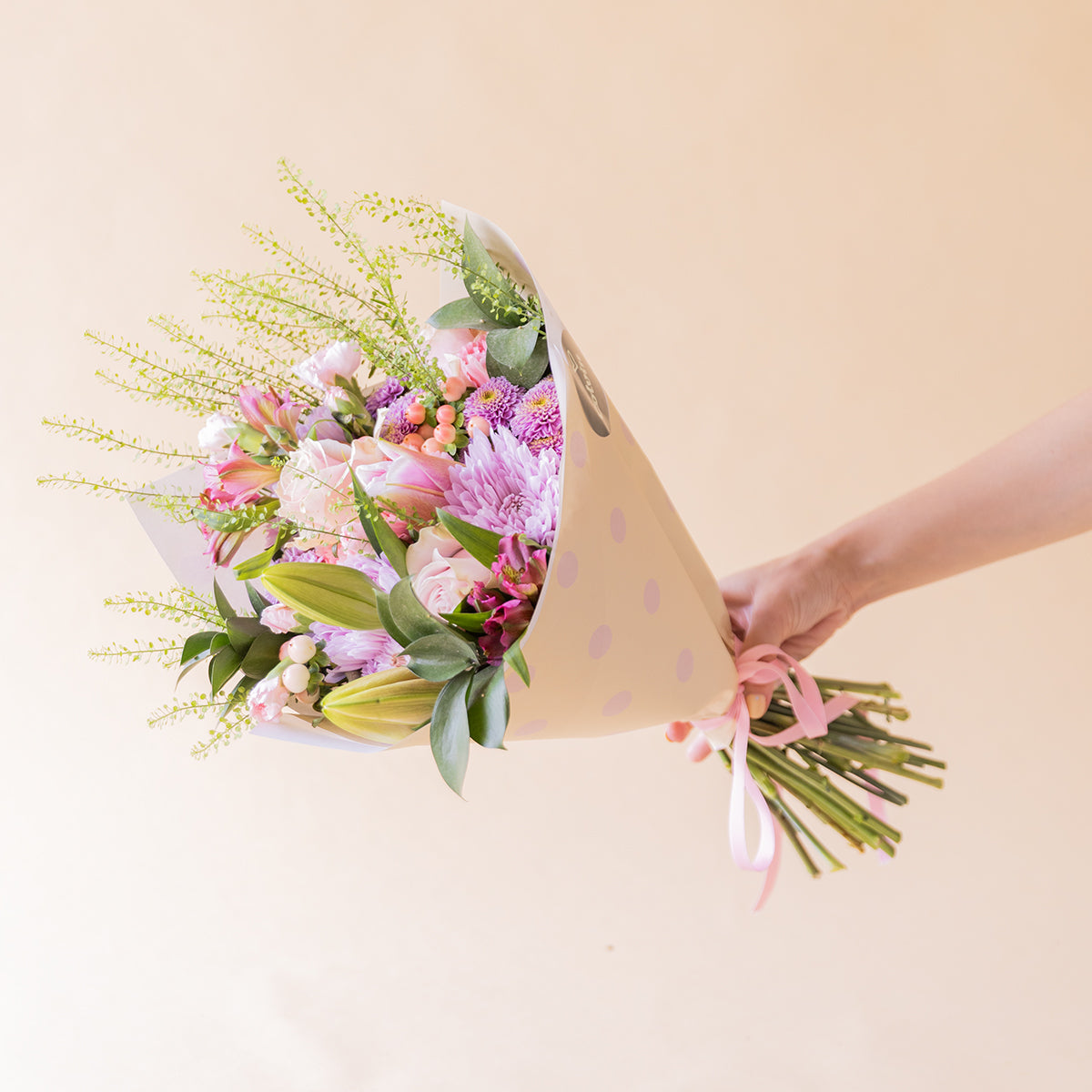 El Bonito - Ramo con flores rosas