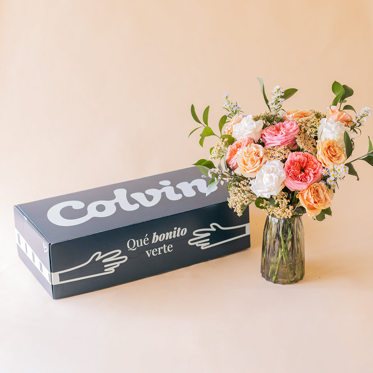 La Romántica - Ramo con rosas de colores premium