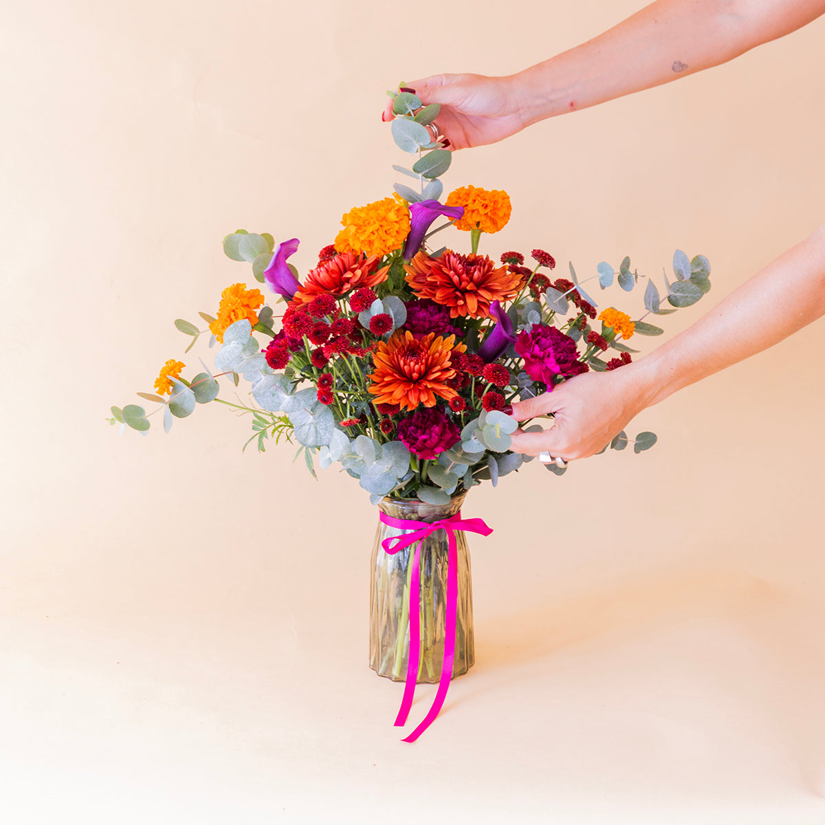 Ramo halloween de crisasntemos, tagetes y claveles