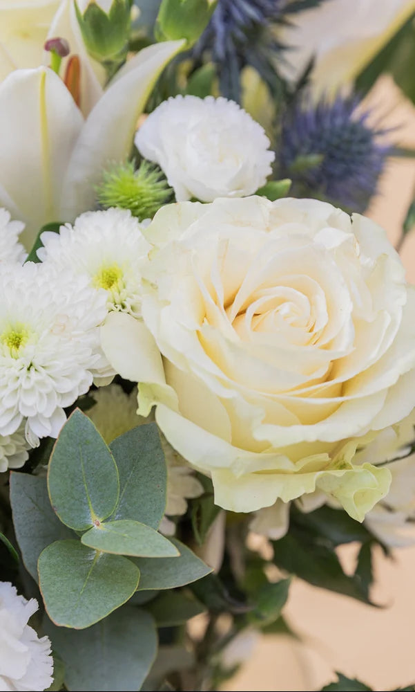 Ramos de flores blancas