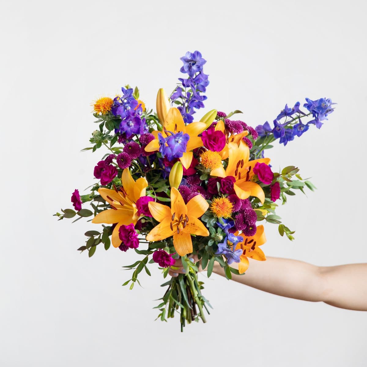 ramo de flores con crisantemos