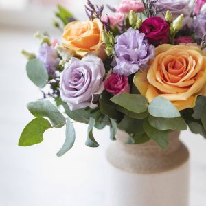RAINBOW_ROSES (1) 1 Arranjo de rosas multicolor